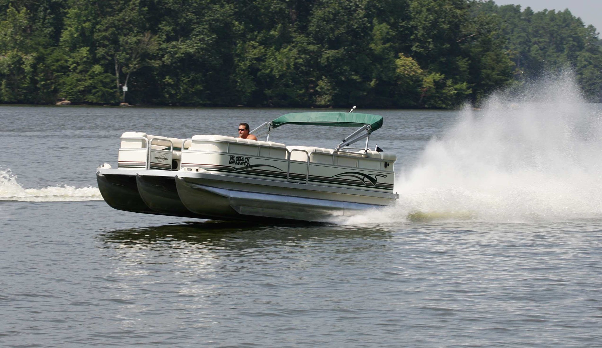 Reliable Marine Pontoon/Aluminum Boat 32 oz. Spray